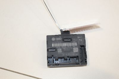 Блок комфорта передней правой двери для Skoda Superb 3T 2008-2015