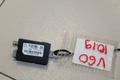 Антенный усилитель для Volvo V60 (V60 Cross Country) 2010-2018