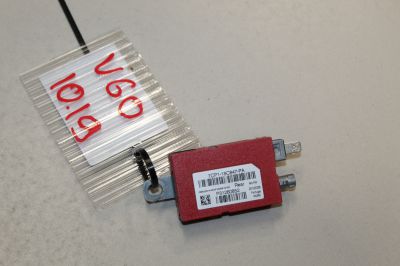 Усилитель антенны для Volvo V60 (V60 Cross Country) 2010-2018