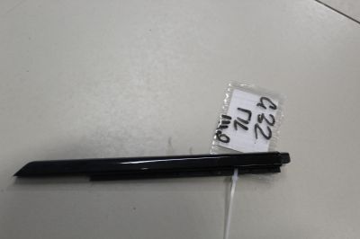 Молдинг стекла передней левой двери для BMW 6 G32 Grand Coupe 2017-