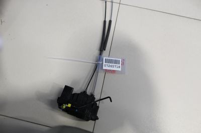 Замок двери задней левой для Hyundai i20 2008-2014