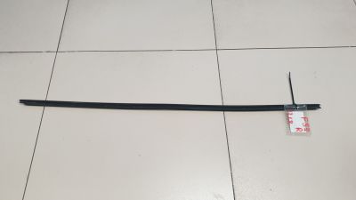 Молдинг стекла передней правой двери для BMW 4 F32 F33 2013-2020