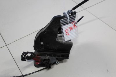 Замок двери задней правой для Volvo S40 2004-2012