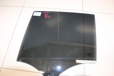 Стекло двери задней левой для Mercedes M-klasse W164 ML 2005-2011