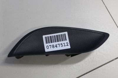 Решётка в бампер левая для Toyota Yaris 2005-2011