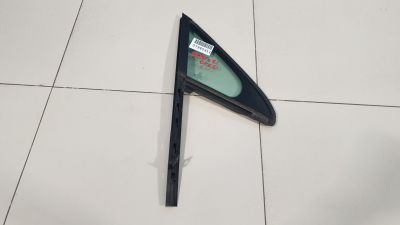 Стекло двери передней правой для Peugeot 508 2010-2018