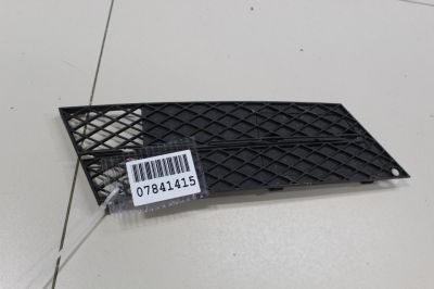 Решётка в бампер правая для BMW 5 E60 2002-2010