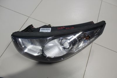 Фара левая для Hyundai ix35 Tucson LM 2010-2015