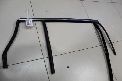 Направляющая стекла задней правой двери для Volvo V60 (V60 Cross Country) 2010-2018