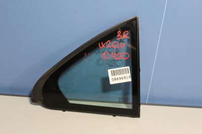 Стекло двери задней правой для Mercedes C-klasse W204 2007-2015