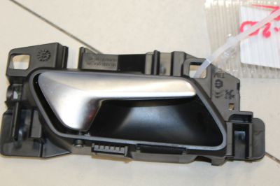 Ручка двери внутренняя правая для Peugeot 308 2007-2015