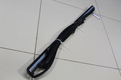 Уплотнитель стекла двери задний левый для Mercedes GL-klasse X166 GL GLS 2012-