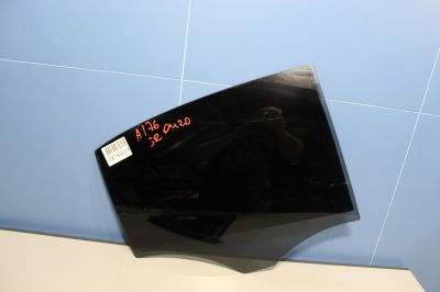 Стекло двери задней правой для Mercedes A-klasse W176 2012-2018