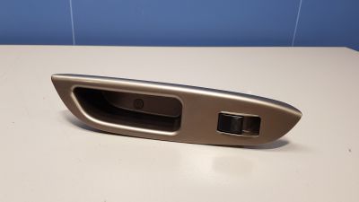 Кнопка стеклоподъемника для Lifan X50 2015-