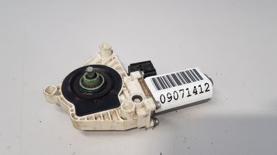 Моторчик стеклоподъёмника задний правый для Mercedes E-klasse W212 2009-2016