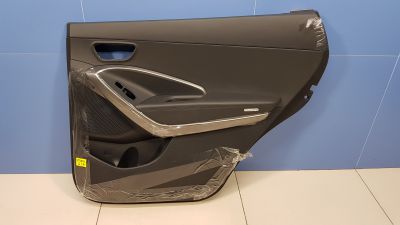 Обшивка двери задняя правая для Hyundai Grand Santa Fe 2013-2018