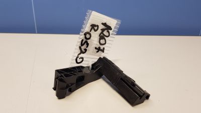 Кронштейн замка двери передней правой для Mercedes E-klasse C207 Coupe 2009-2016