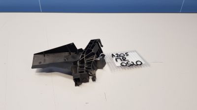 Кронштейн замка двери передний правый для Mercedes C-klasse W205 2014-