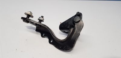 Петля двери багажника правая для Land Rover Range Rover Evoque 2011-2018