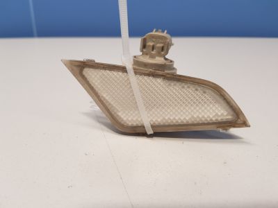 Фонарь подсветки в зеркале левый для Lexus IS XE20 2005-2013