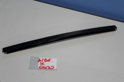 Направляющая стекла задней левой двери для Mercedes M-klasse W166 ML GLE 2011-2018