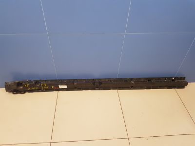 Кронштейн подножки правый для BMW X6 F16 2014-2020