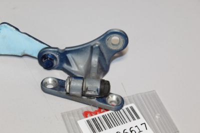 Петля двери передней правой верхняя для Mercedes A-klasse W169 2004-2012