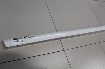 Молдинг двери левый передний для Volvo V70 2007-2016