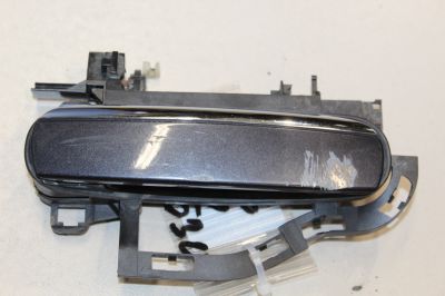 Ручка двери нaружная правая передняя для Audi A6 C6 2004-2011