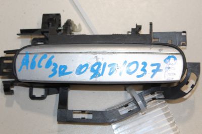 Ручка двери нaружная задняя правая для Audi A6 C6 2004-2011