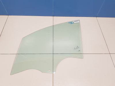 Стекло двери передней левой для BMW 2 F45 F46 Tourer 2014-