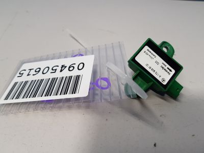 Антенный усилитель для Mercedes E-klasse W212 2009-2016