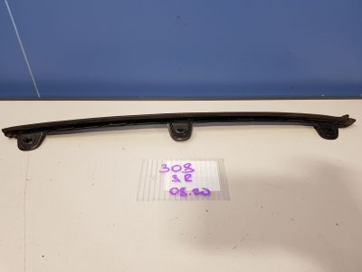 Уплотнитель двери задней правой для Peugeot 308 2007-2015