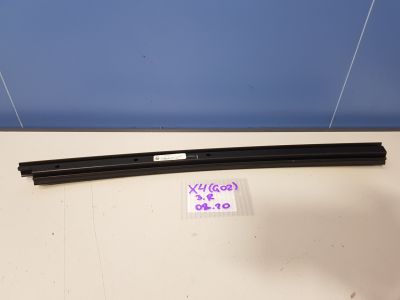 Накладка направляющей стекла задняя правая для BMW X4 G02 2018-