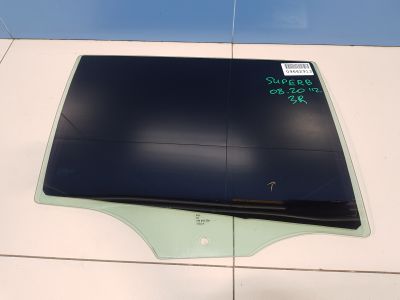 Стекло двери задней правой для Skoda Superb 3T 2008-2015