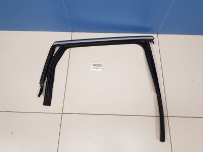 Уплотнитель стекла двери задний правый для Honda CR-V 2012-2018