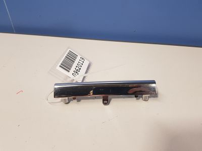 Молдинг решетки радиатора для Suzuki Vitara 2015-