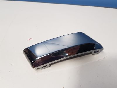 Молдинг решётки радиатора для Suzuki Vitara 2015-