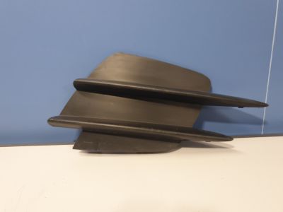 Решётка в бампер правая для Mercedes C-klasse W205 2014-