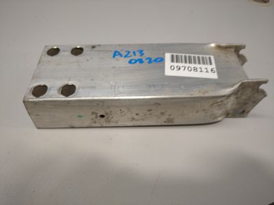 Кронштейн усилителя переднего бампера правый для Mercedes E-klasse W213 2016-