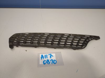 Накладка решетки радиатора правая для Mercedes CLA-klasse C117 2013-2019