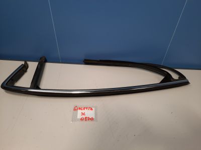 Уплотнитель стекла двери задний левый для Alfa Romeo Giulietta 3 (2010-)