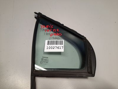 Стекло двери передней правой для Toyota Yaris 2011-2017