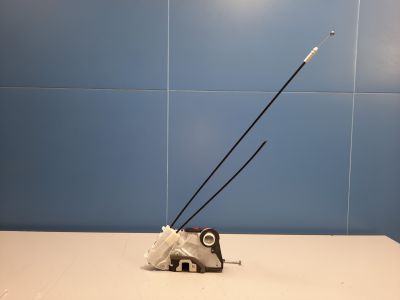 Замок двери передней правой для Toyota Yaris 2011-2017