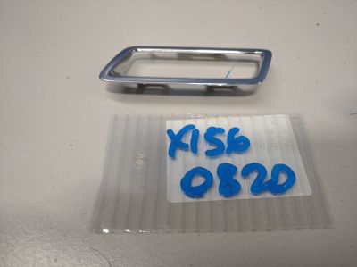 Молдинг решётки радиатора для Mercedes GLA-klasse X156 2013-2020