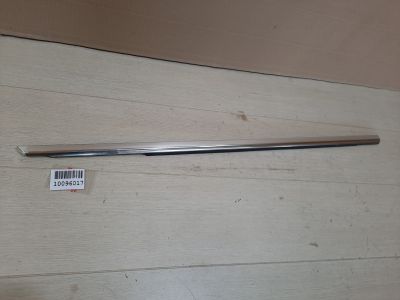 Молдинг стекла передней правой двери для Mercedes E-klasse W213 2016-