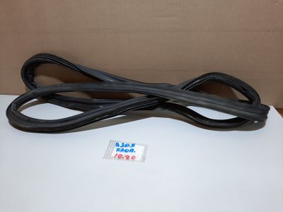 Уплотнитель крышки багажника для Mercedes C-klasse W205 2014-