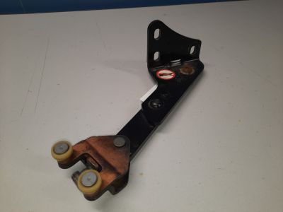 Ролик двери сдвижной нижний для Peugeot Traveller 2016-2019