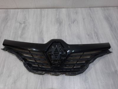 Решетка радиатора для Renault Kaptur 2016-