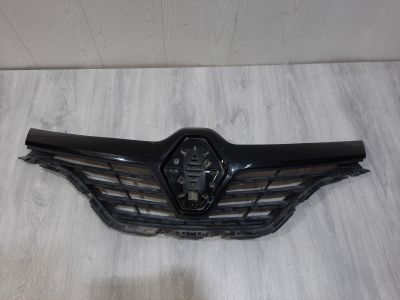 Решетка радиатора для Renault Kaptur 2016-